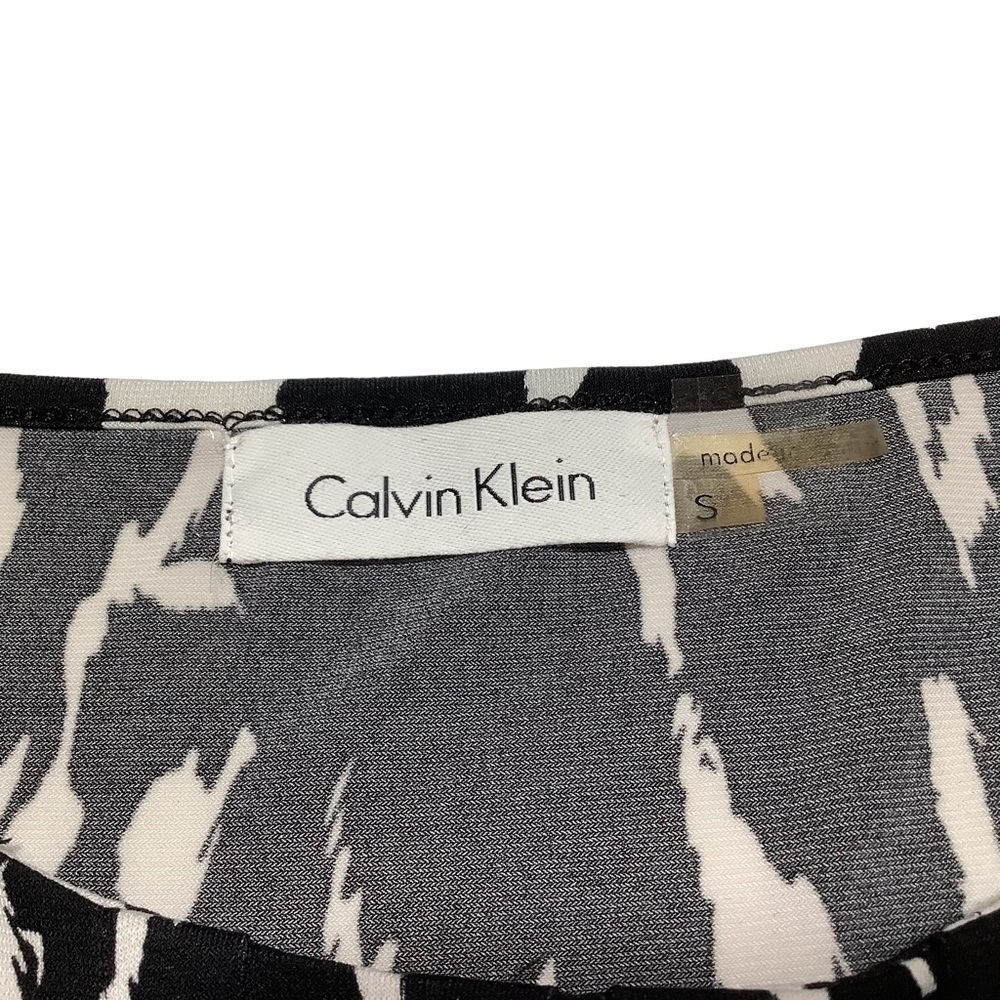 CALVIN KLEIN Pleated Neck Sleeveless Top - Size S - Picture 10 of 11
